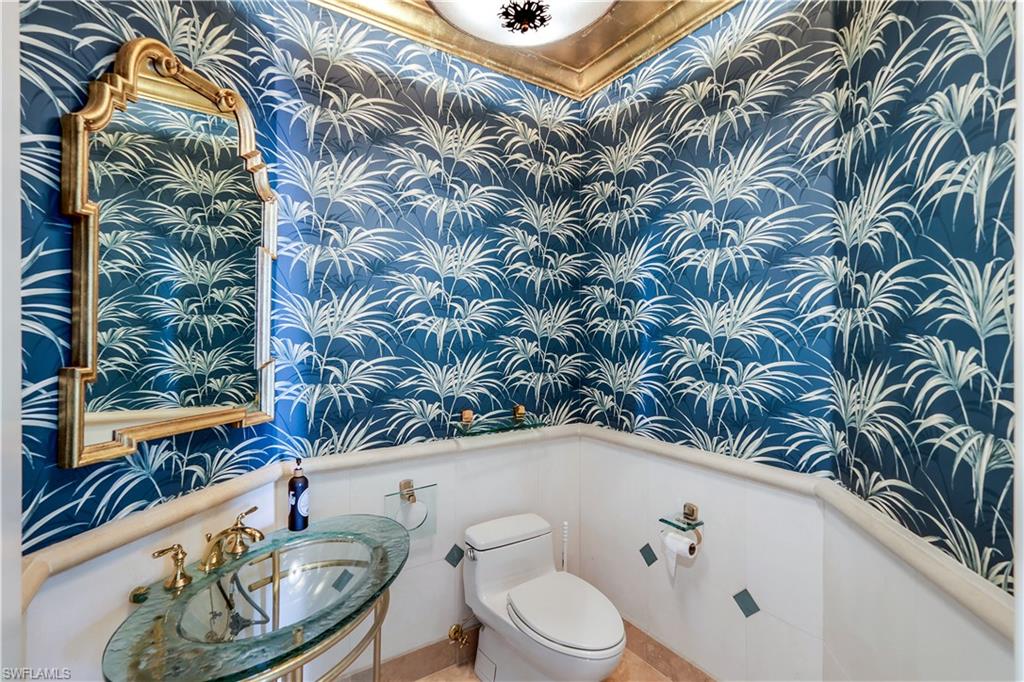 MOORINGS - Residential