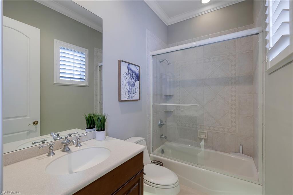 MOORINGS - Residential