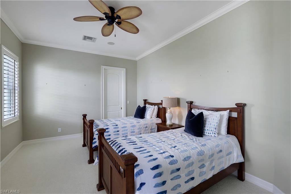 MOORINGS - Residential