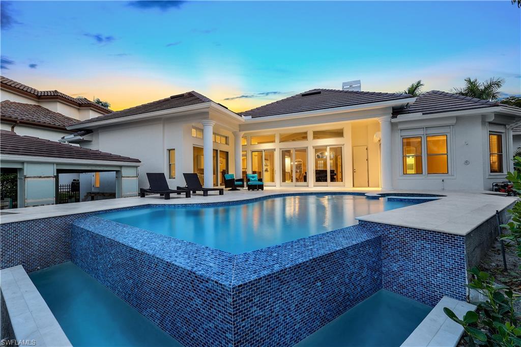 MOORINGS - Residential