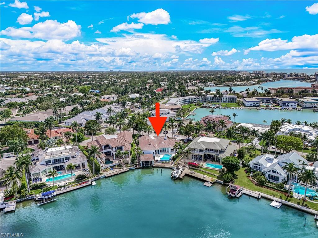 MOORINGS - Residential