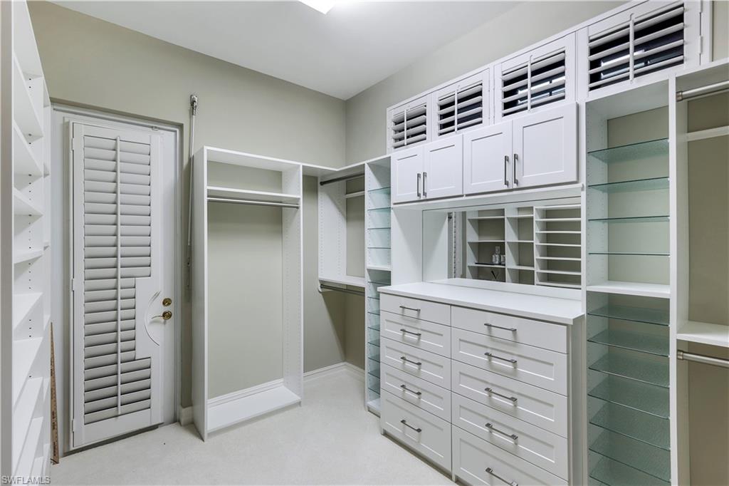 MOORINGS - Residential