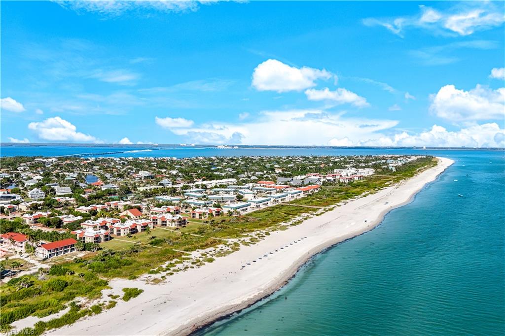 SANIBEL MOORINGS CONDO - Residential