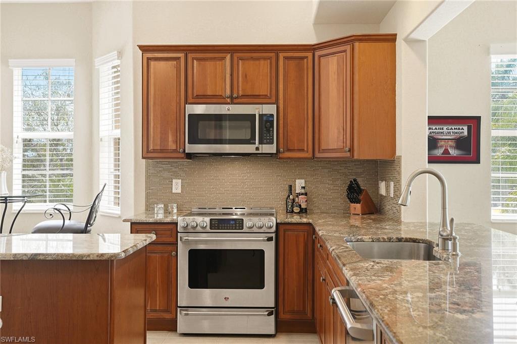 CHAMPIONS - Residential