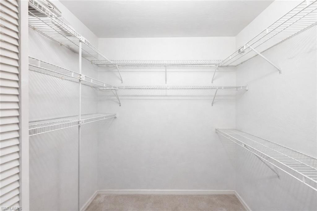 SILVERLAKES - Residential