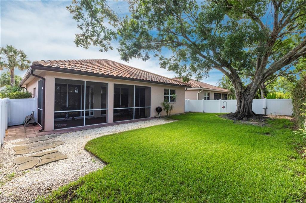 SILVERLAKES - Residential