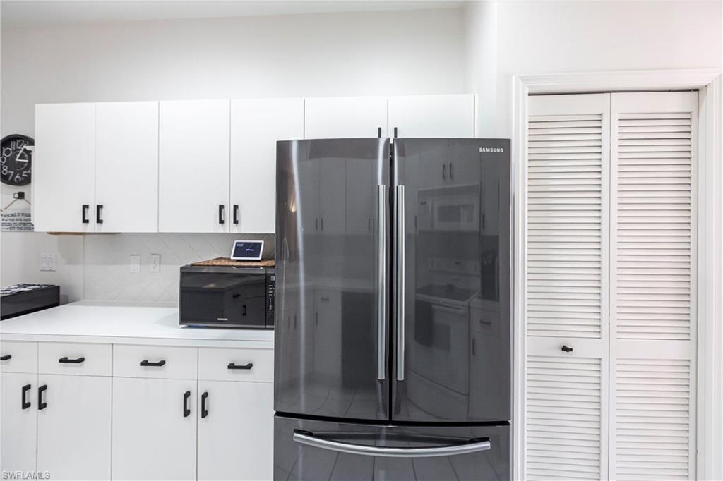 SILVERLAKES - Residential