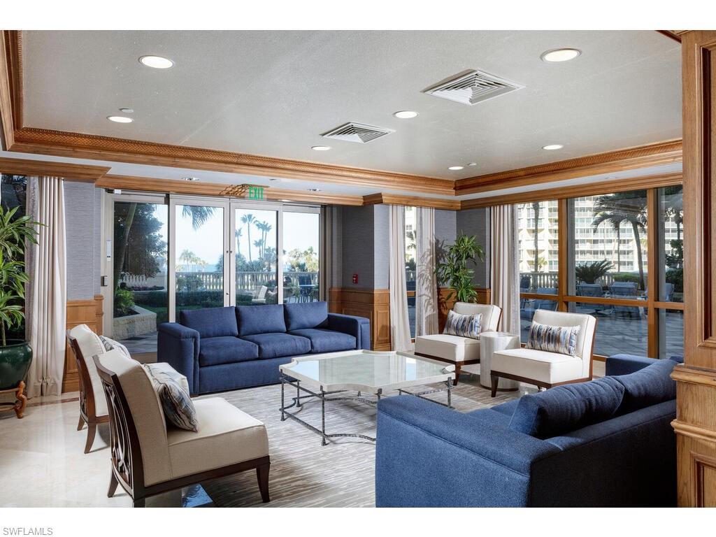 BRITTANY - Residential