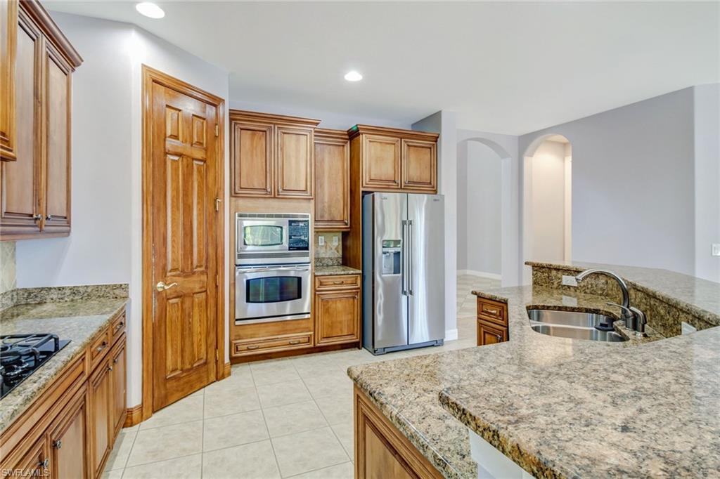 AVIANO - Residential