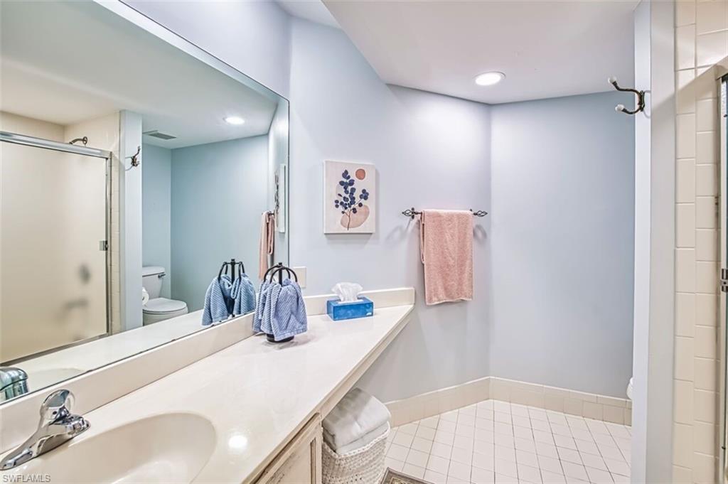 FOREST VILLAS - Residential