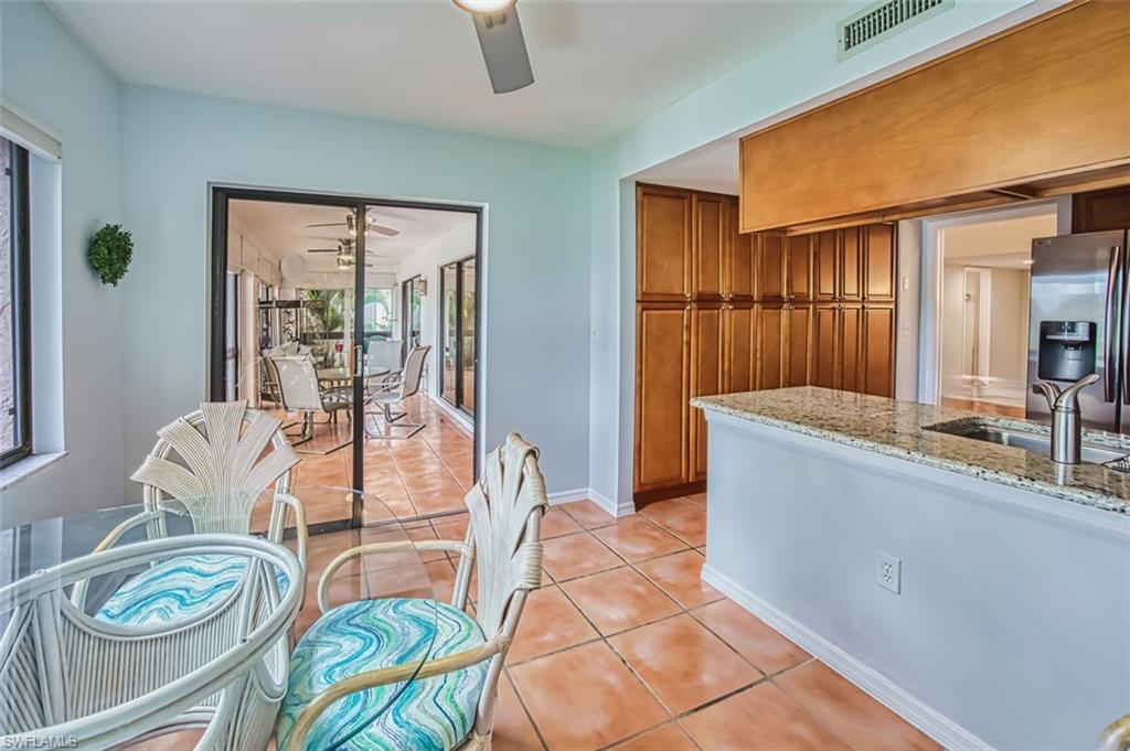 FOREST VILLAS - Residential