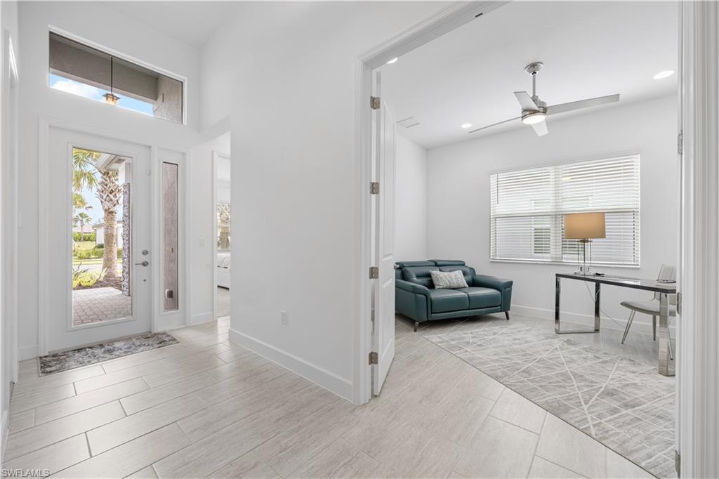 VALENCIA TRAILS - Residential