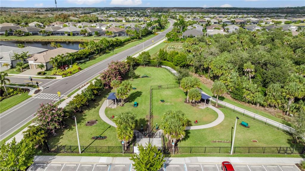 VALENCIA TRAILS - Residential