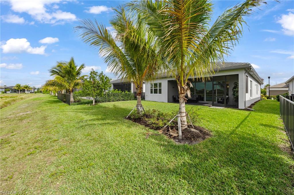 VALENCIA TRAILS - Residential