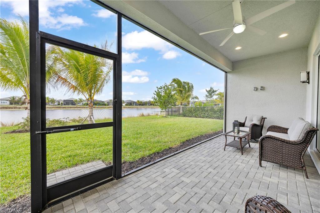 VALENCIA TRAILS - Residential