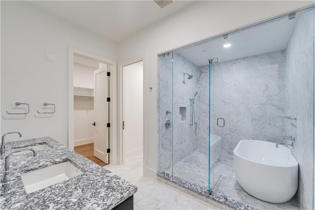 STELLA NAPLES - Residential