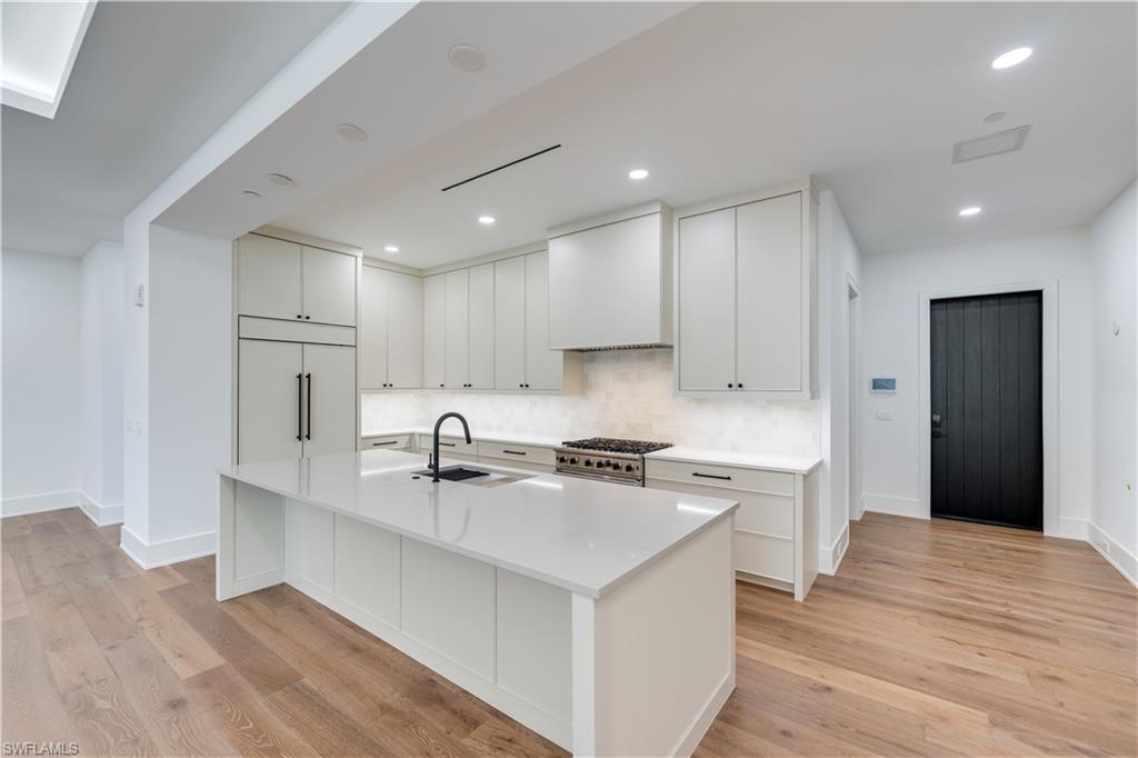 STELLA NAPLES - Residential