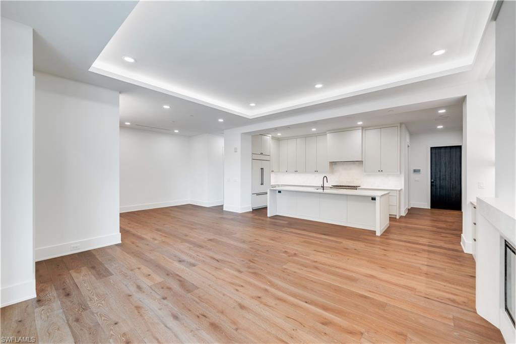 STELLA NAPLES - Residential