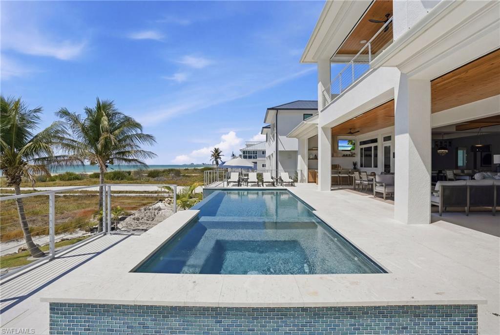 FLAMINGO PARK - Residential