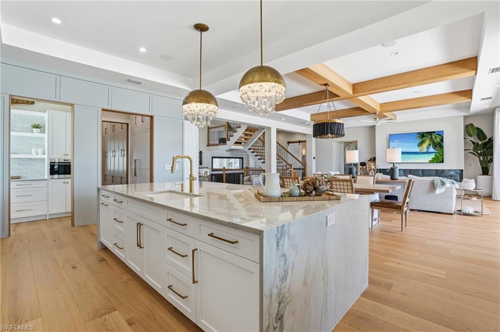 FLAMINGO PARK - Residential