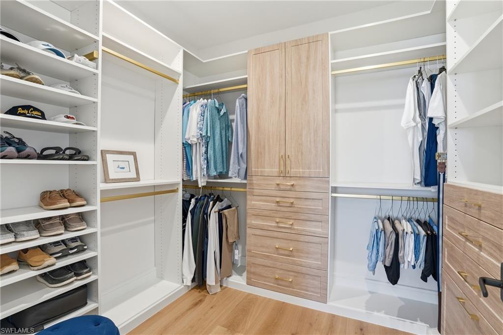 FLAMINGO PARK - Residential