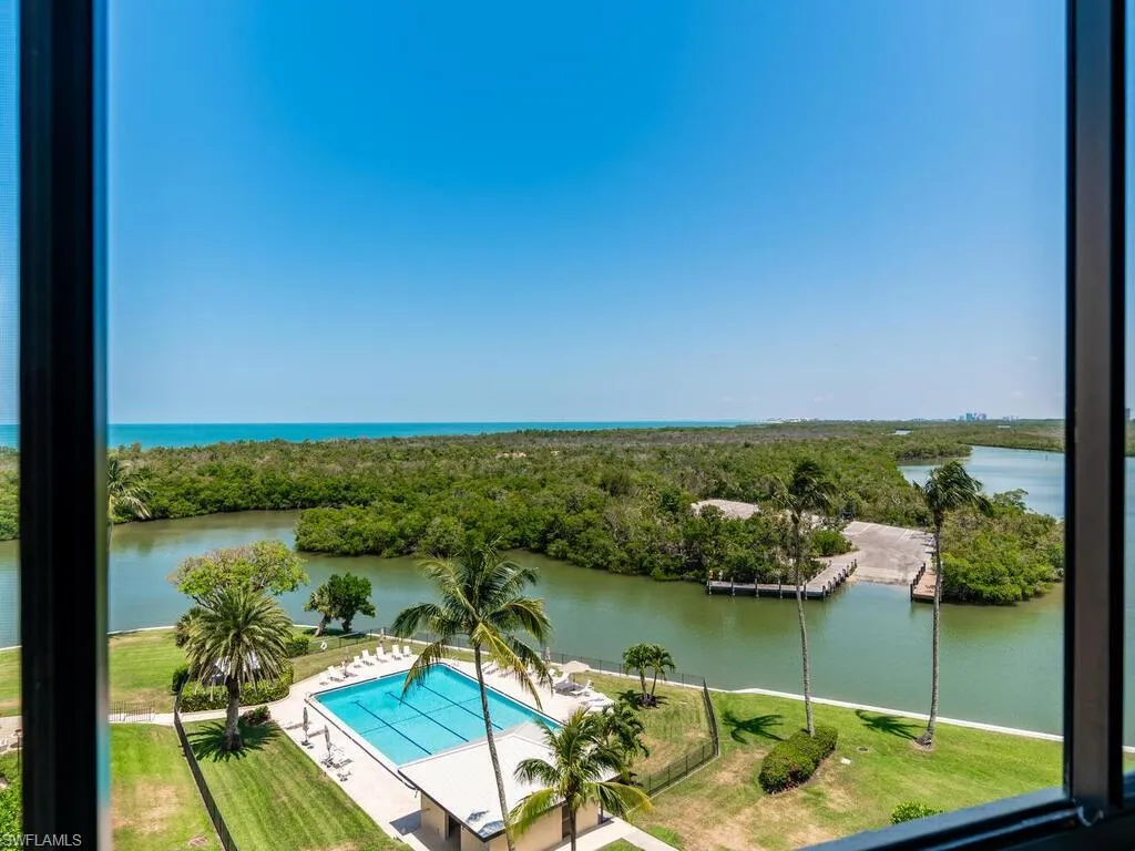 Naples, Florida 34108, United States, 2 Bedrooms Bedrooms, ,2 BathroomsBathrooms,Residential,Active,51534