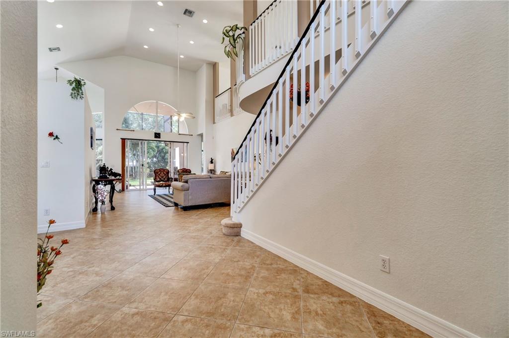 SATURNIA LAKES - Residential