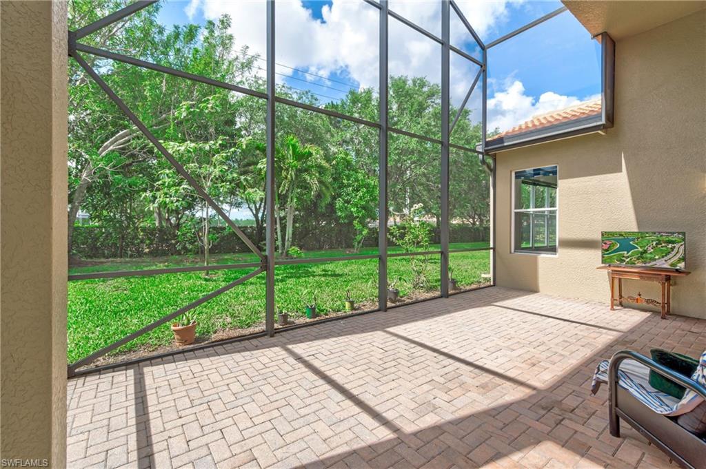 SATURNIA LAKES - Residential