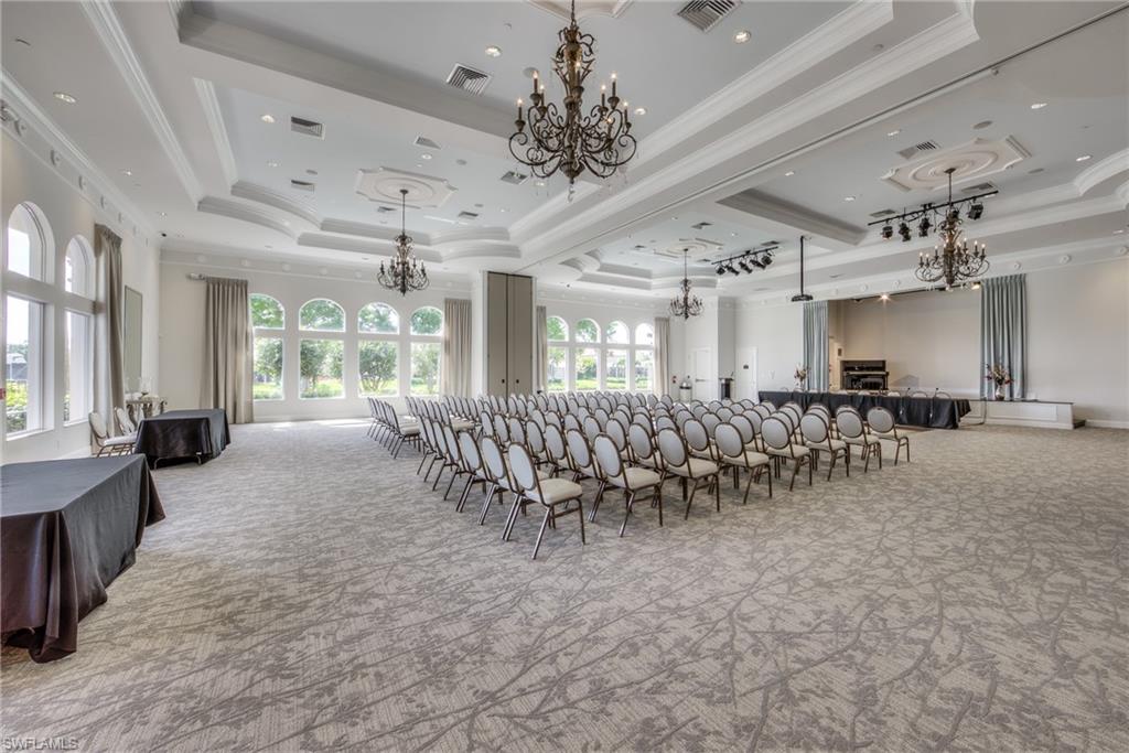 SATURNIA LAKES - Residential