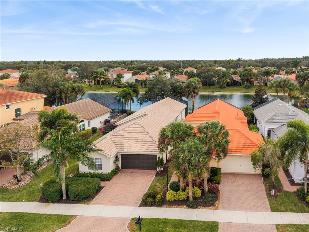 SATURNIA LAKES - Residential