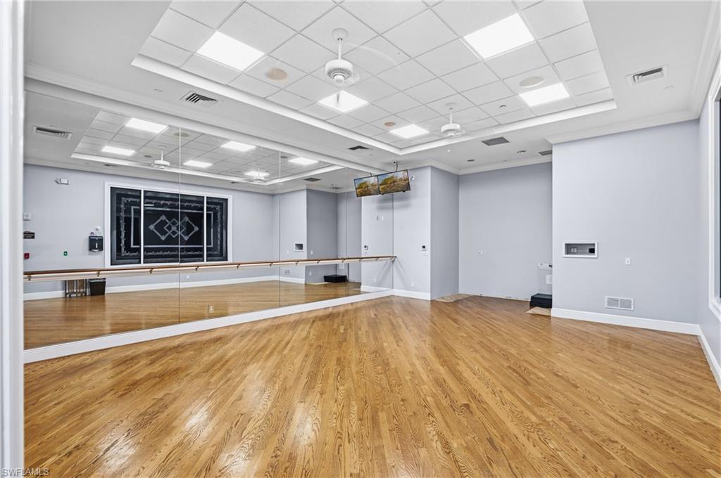 SATURNIA LAKES - Residential