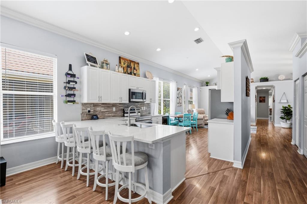 SATURNIA LAKES - Residential