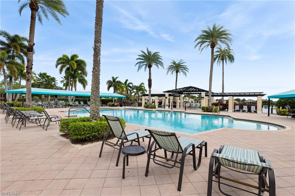 SATURNIA LAKES - Residential