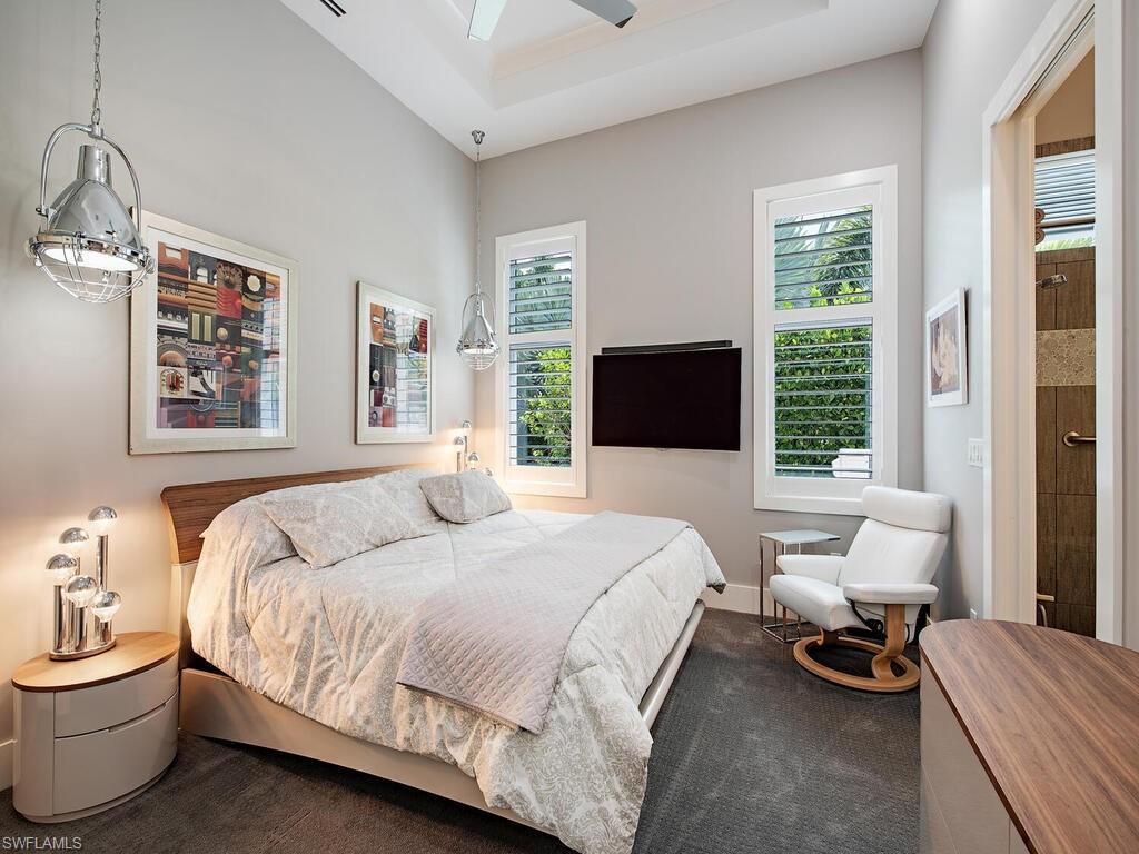 MOORINGS - Residential