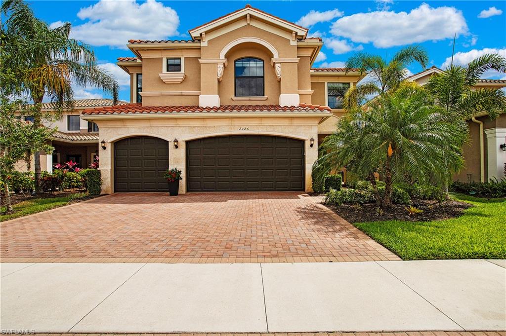 RIVERSTONE - Residential