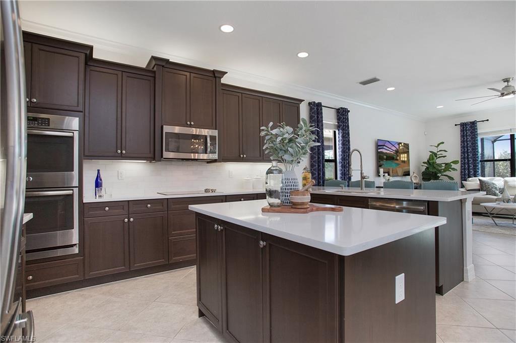 RIVERSTONE - Residential