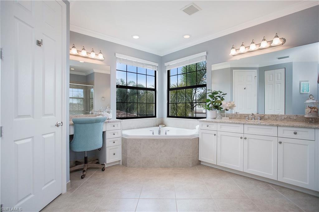 RIVERSTONE - Residential