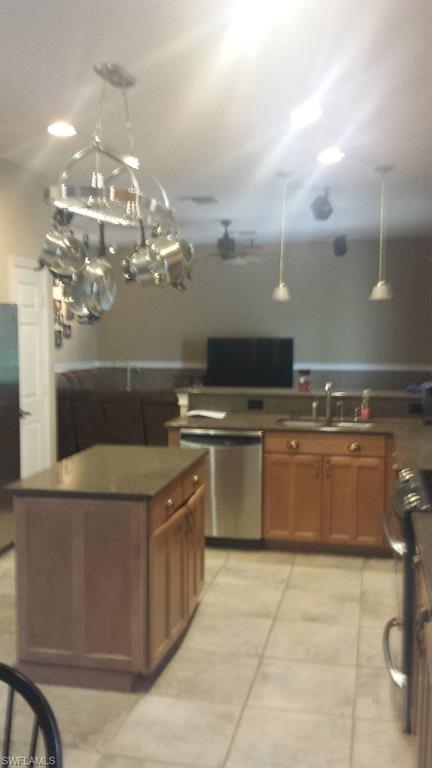 GLADIOLUS PRESERVE - Residential