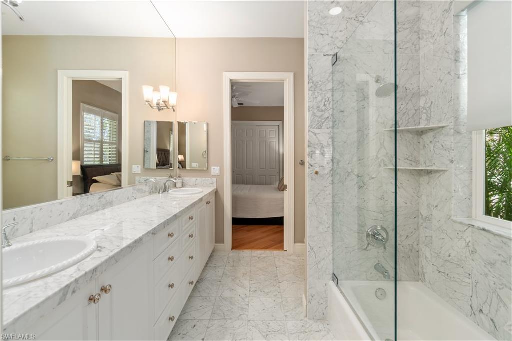 SOUTHPORT ON THE BAY - Residential