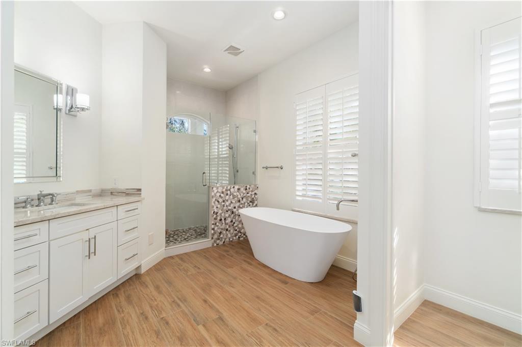 SOUTHPORT ON THE BAY - Residential