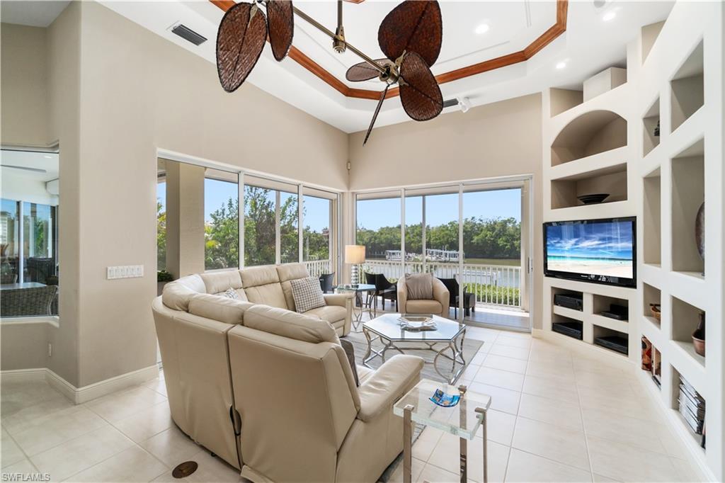 SOUTHPORT ON THE BAY - Residential