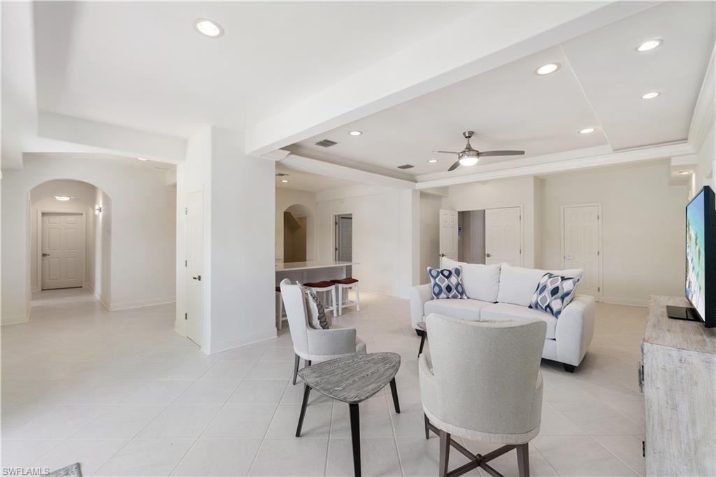 SOUTHPORT ON THE BAY - Residential