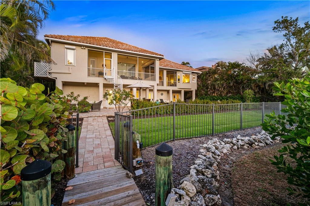 SOUTHPORT ON THE BAY - Residential