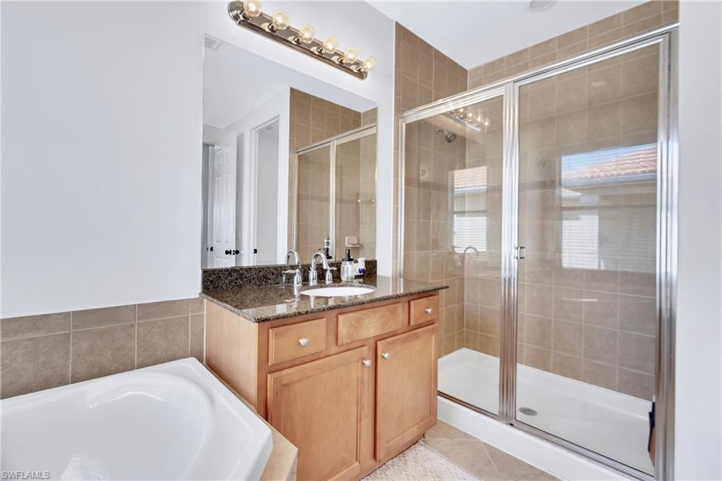 BOTANICA LAKES - Residential