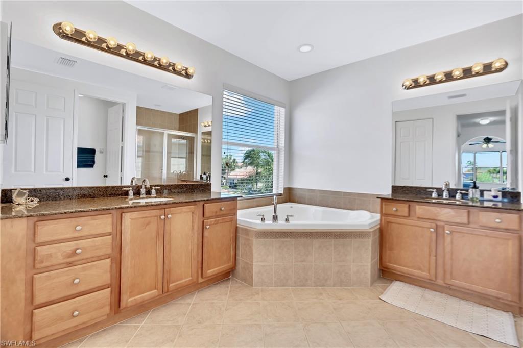 BOTANICA LAKES - Residential