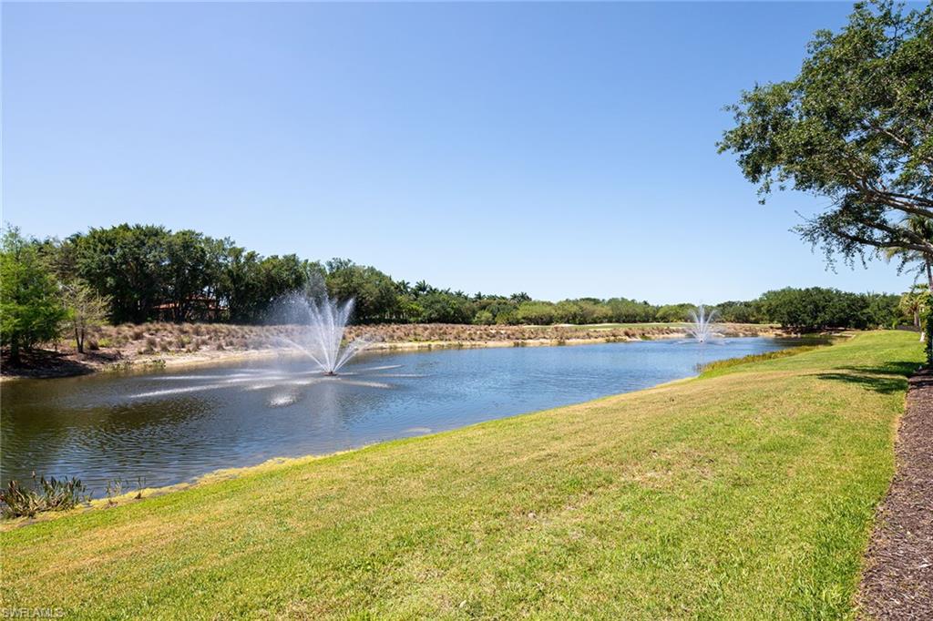 ESCADA AT TIBURON - Residential