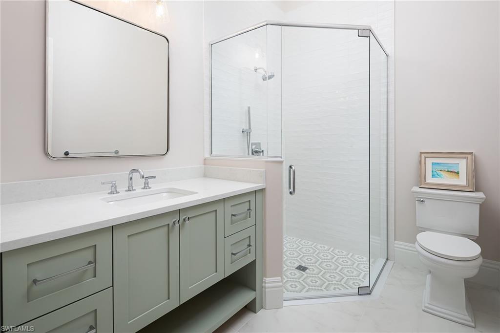 ESCADA AT TIBURON - Residential