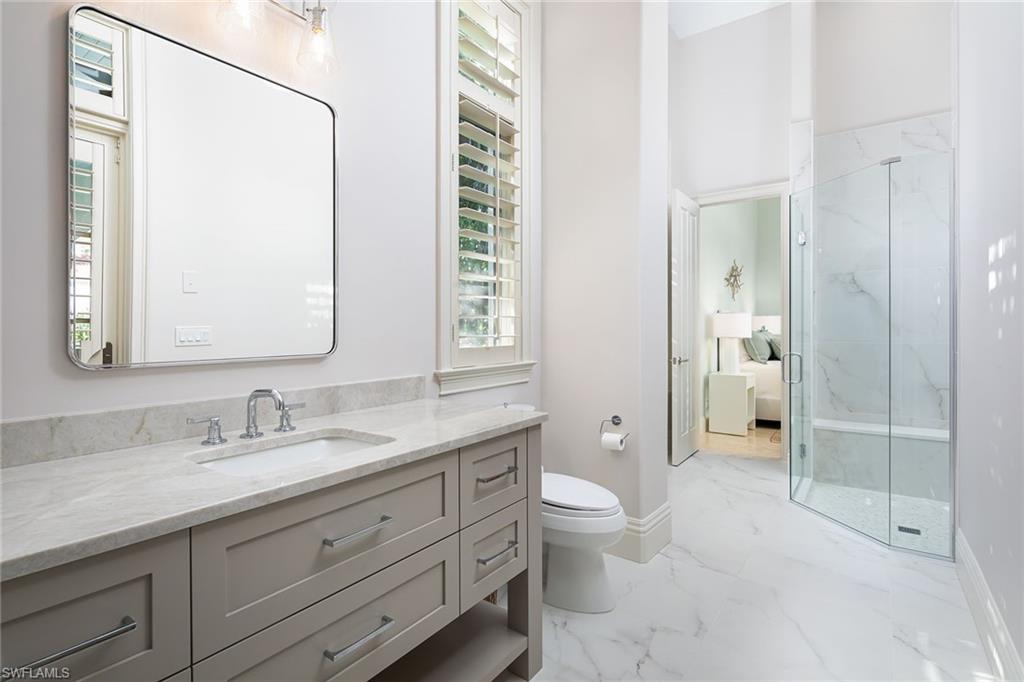 ESCADA AT TIBURON - Residential