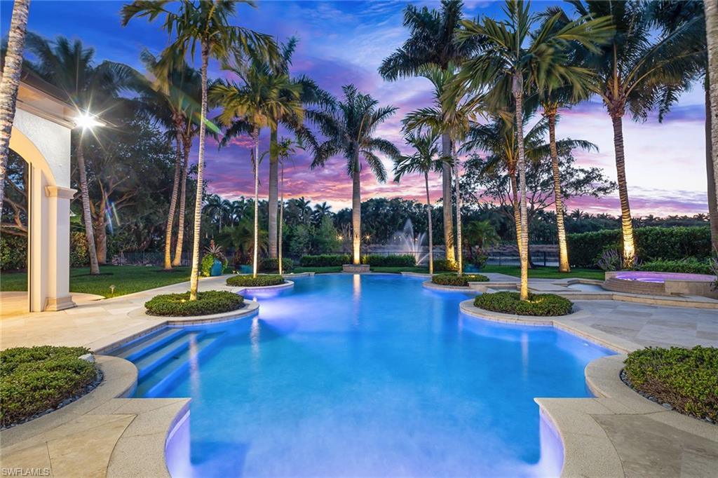 2562 Escada CT