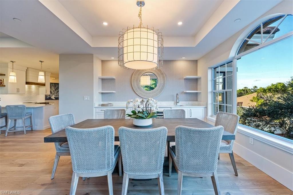 CRESCENT - Residential